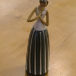 329 5638 FIGURINE